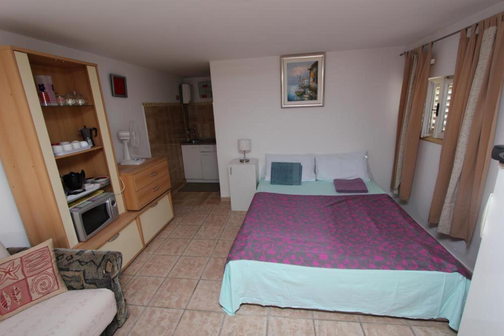 Apartments Sandra Rovinj Quarto foto