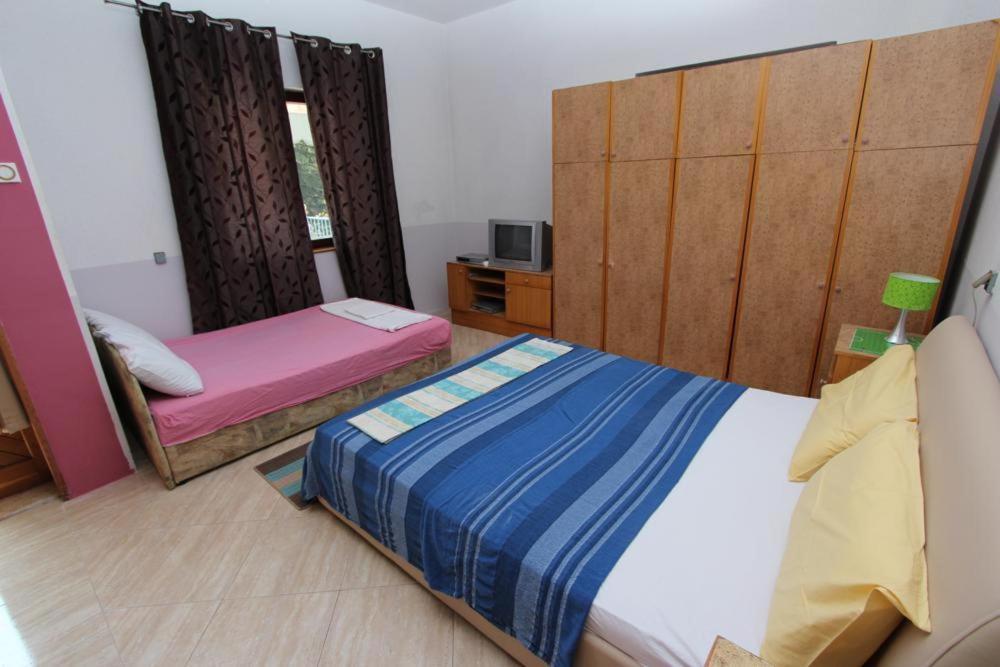 Apartments Sandra Rovinj Quarto foto